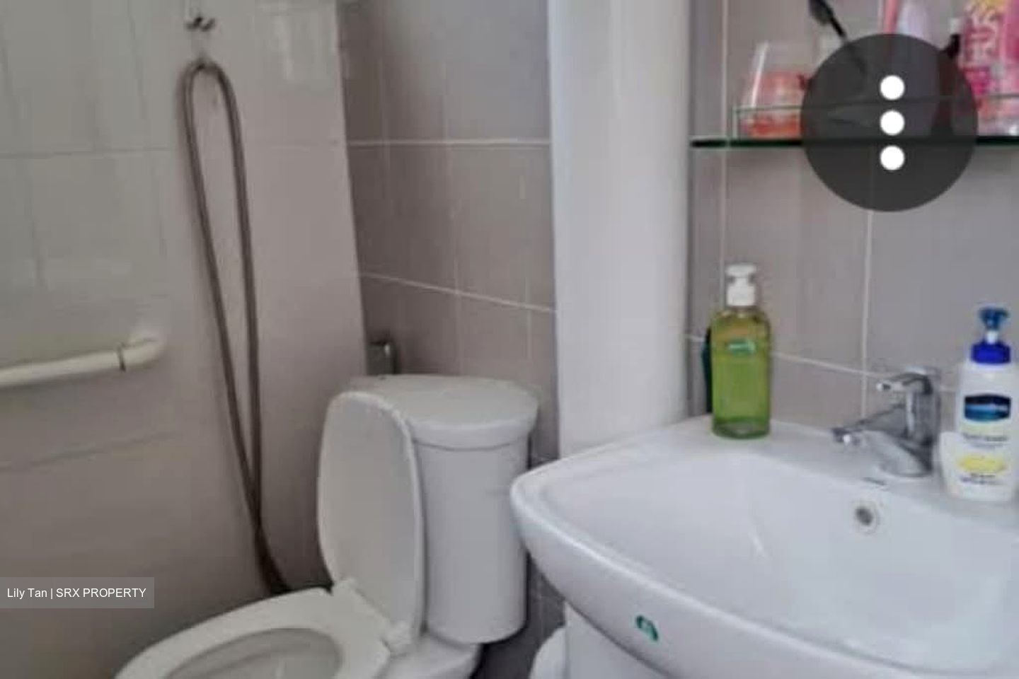 Blk 214 Bedok Town Centre (Bedok), HDB 3 Rooms #593083271